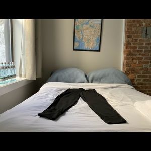 LuluLemon yoga pants size 8